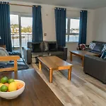 Apartment Glancy's *