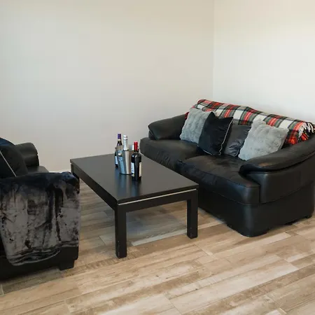 Apartament Glancy'S Accommodation