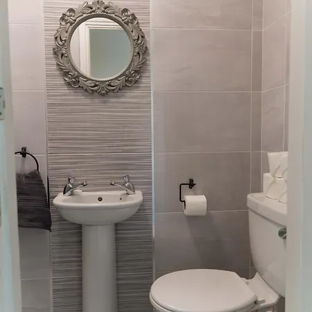 Glancy's Carrick on Shannon